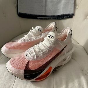 Nike Alphafly 3 Prototype 
Size 10